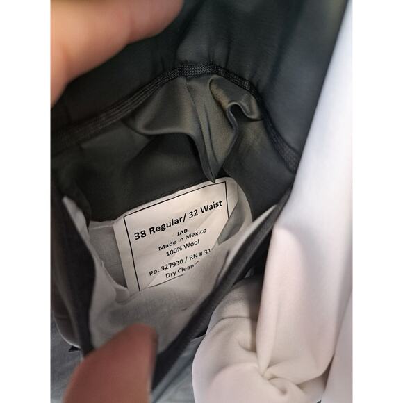 Jos A Bank Mens 2 Piece Suit 38R Charcoal Gray Wool Flat Front Pants 34x29 - Picture 12 of 14